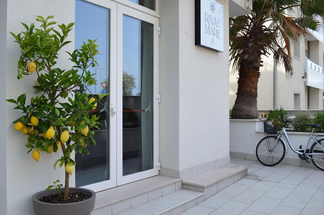 Hotel Riva E Mare Rimini Exterior foto